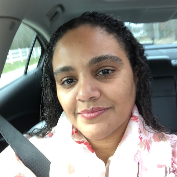 Meet your Posher, Kristy - Picture 1 of 1